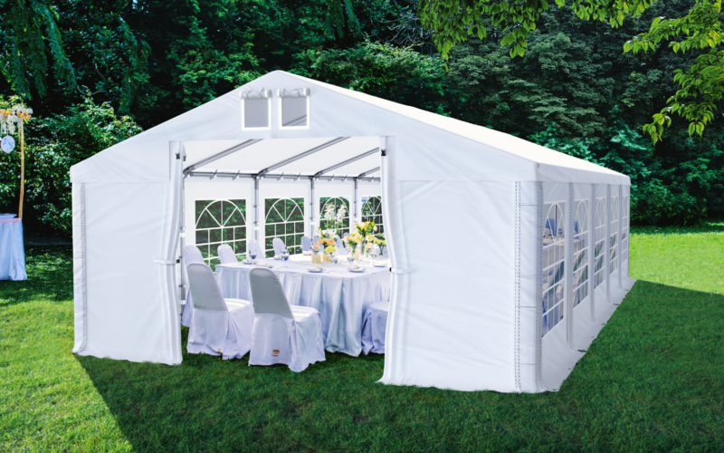 Wielozadaniowy namiot zamiast budynku