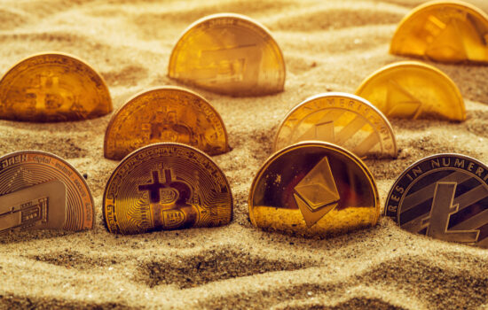 Historia kryptowalut: od Bitcoina do najnowszych trendów
