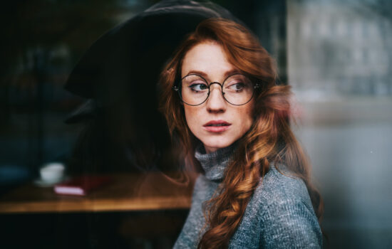 Portret z jedną ogniskową: 35, 50 czy 85 mm?